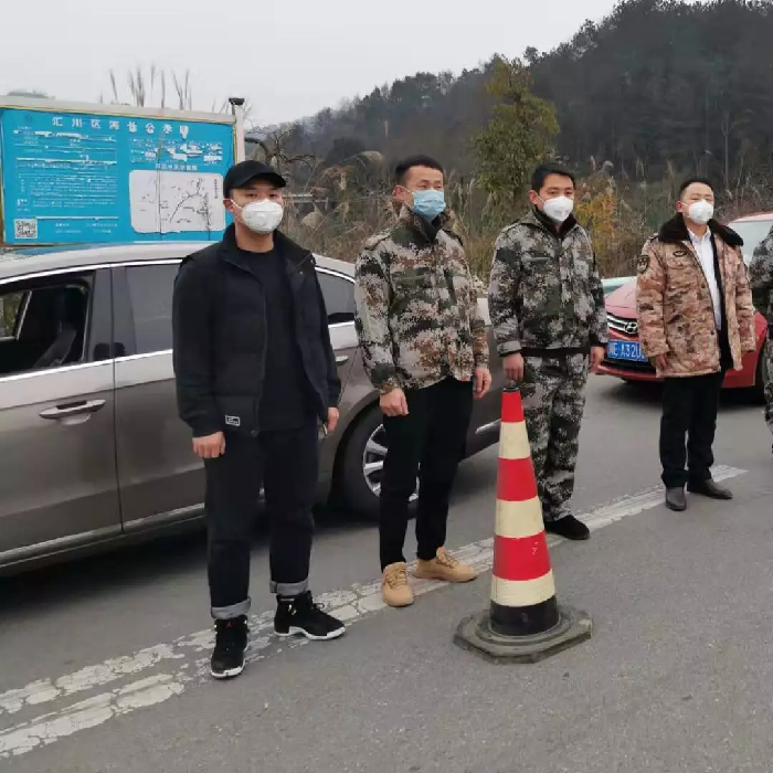 庆师人的战“疫” | 李帅,你逆行而上的样子,真帅! 庆师人的战“疫” | 李帅,你逆行而上的样子,真帅!